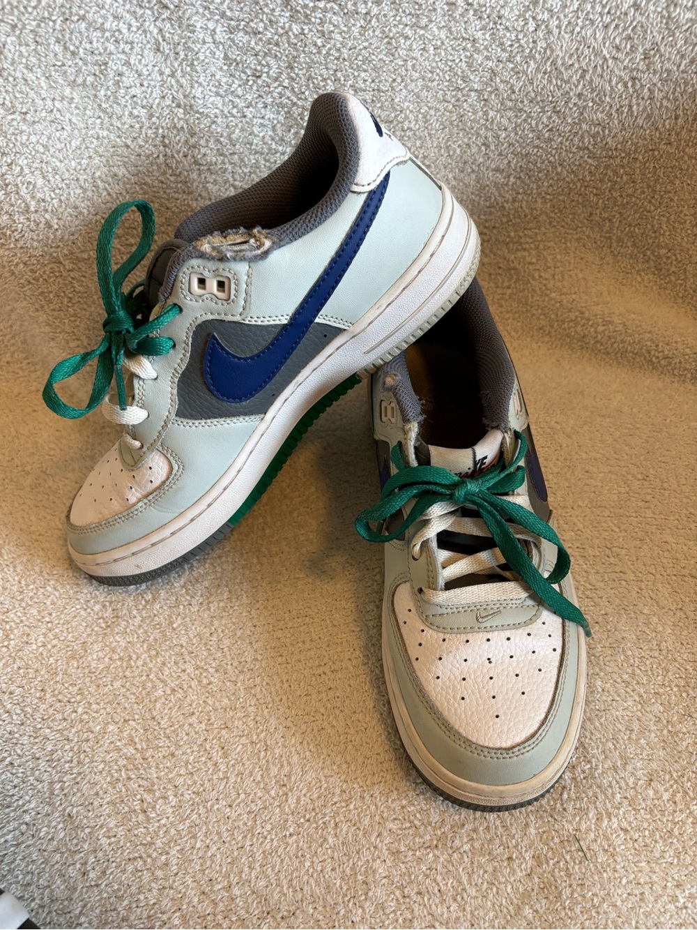 Nike Air Force 1 07 lv8 Youth Blue Green Silver Sneakers Size 5.5